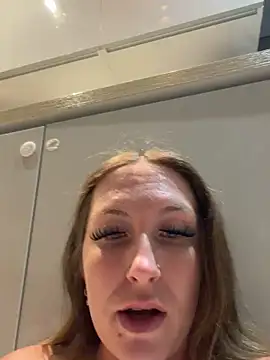 Coleyy xx online show from June 21, 8:24 pm