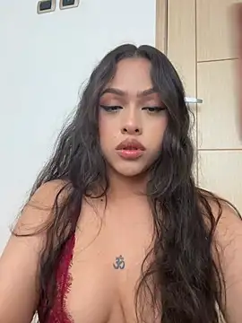 MilaHank online show from August 7, 7:54 pm