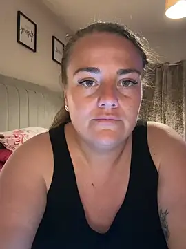 Bustygem  online show from July 22, 10:55 pm