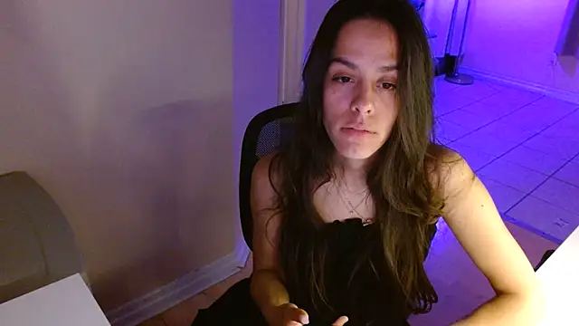 VeronicaBabygirll online show from June 18, 4:47 am