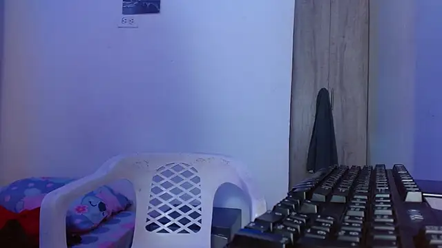Scarleth 69  online show from June 26, 3:13 pm