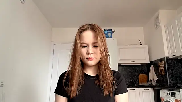 LauranAngelbeck online show from June 21, 3:21 am