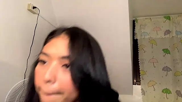 Hazelanne online show from July 10, 1:33 pm