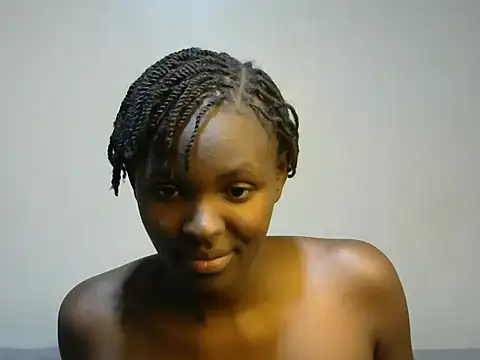 shypretty online show from July 24, 9:11 pm
