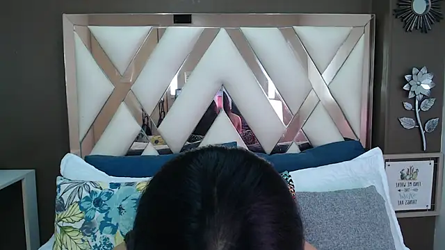 Amara Connors online show from July 22, 1:34 pm