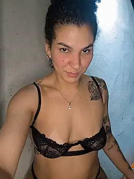 casalfogoegasolina online show from August 1, 1:29 am