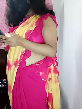 Mangelxoxo online show from July 28, 4:39 pm