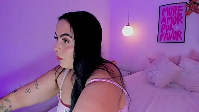 camilaa7 online show from August 3, 7:23 am