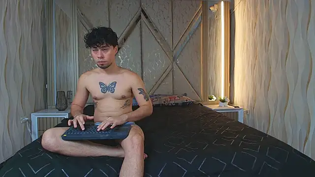 Twinfire zeus online show from June 28, 1:12 am
