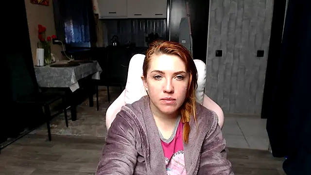 Reginasmilee online show from April 29, 2:59 am