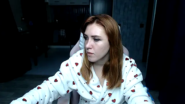 Reginasmilee online show from October 20, 3:31 am