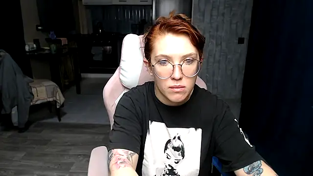 Reginasmilee online show from October 15, 2:03 am