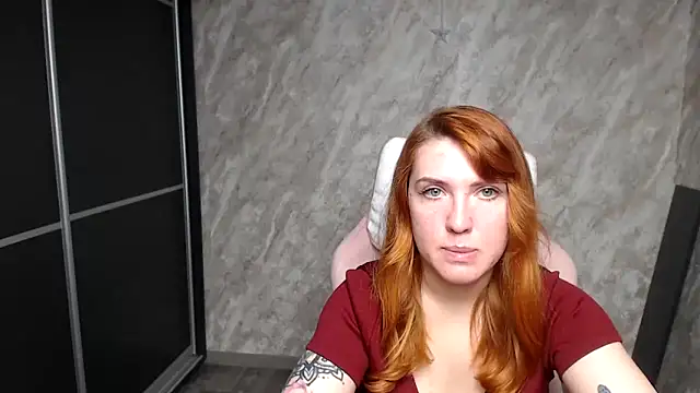 Reginasmilee online show from March 1, 2:17 pm