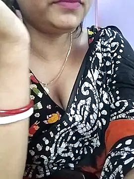 Naughty-Queen2 online show from June 25, 8:29 am