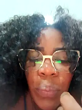 Safira1995 online show from July 23, 5:26 am
