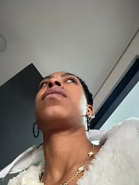 Samantha-LS online show from July 15, 2:55 pm