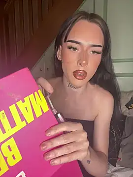hailichylxo online show from July 13, 9:59 pm