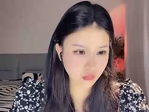 liuwan- online show from June 28, 12:23 pm