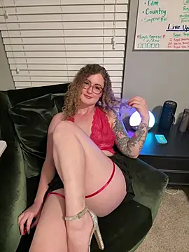Forbidden Reign online show from July 3, 3:45 am