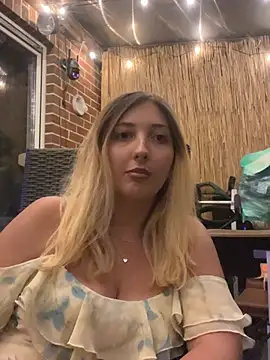 Lilly2809 online show from July 27, 9:12 pm