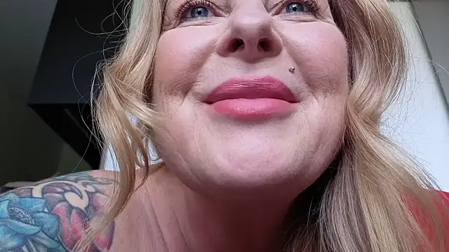 TammyJeann online show from May 6, 12:20 pm