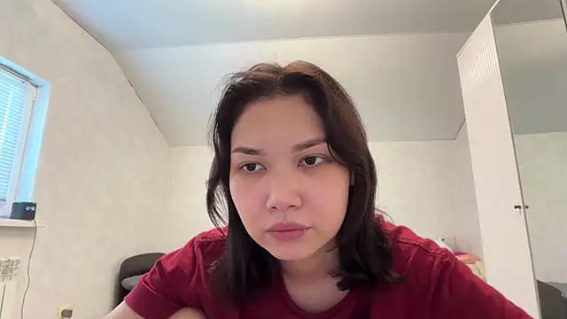 GudrunPedralba online show from July 6, 7:46 am