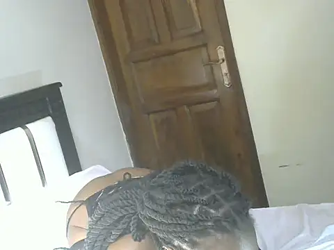thickpetite online show from July 6, 7:02 am