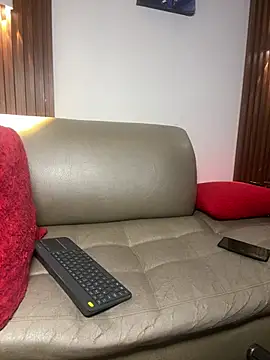 Mike red online show from August 6, 6:31 am