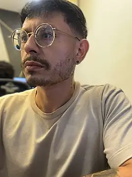 andrewlopezz online show from July 25, 12:50 am