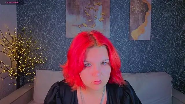 Emma Davise online show from July 15, 2:05 am