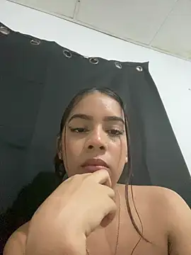 Lara Jhons  online show from July 12, 2:23 am