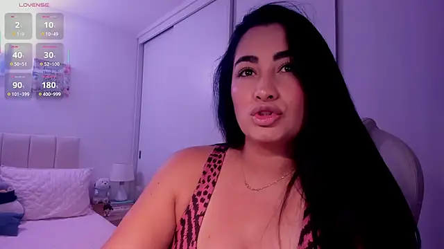 Kim Desire online show from July 27, 4:04 pm