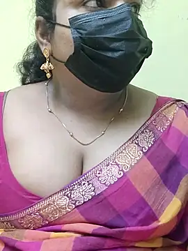 Floraa-Queen online show from July 16, 9:25 am