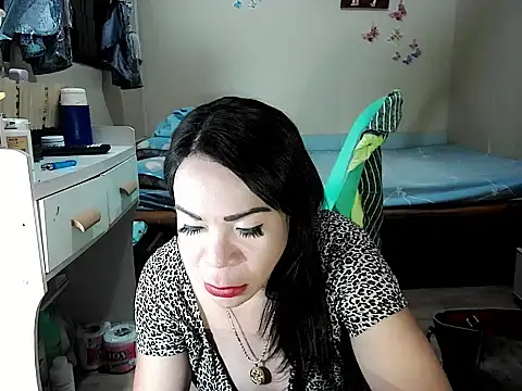 monicaaaa  online show from July 22, 6:31 pm