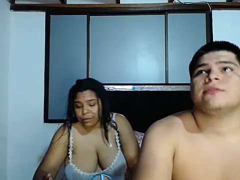 sweet  naomi online show from July 25, 12:17 am