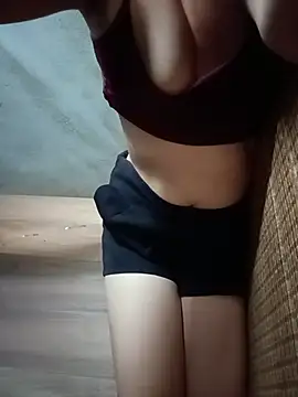 Mya-lia online show from July 22, 8:59 am
