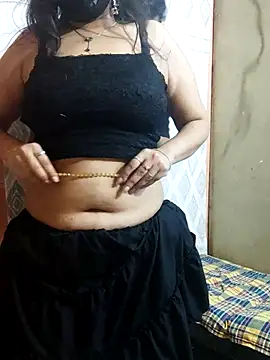 Cute Jaanvii online show from July 24, 6:17 pm