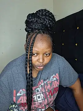 Evil twinnies online show from August 8, 10:51 pm