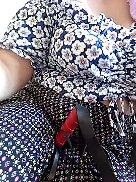 dulyasemin35 online show from July 30, 3:46 pm