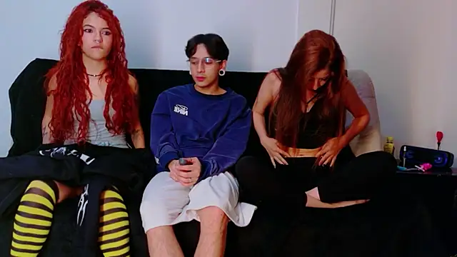 SexyPaws online show from August 4, 7:14 am