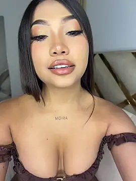 CharlotteBlair- online show from July 24, 11:55 pm