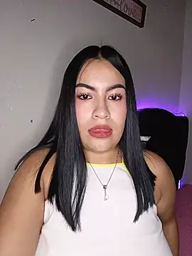 Serenadupont1 online show from July 25, 5:14 am