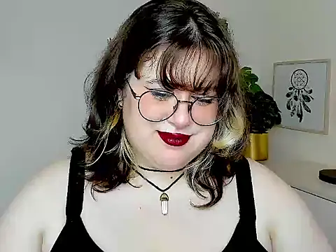 OpheliaLush online show from August 4, 9:26 am