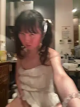 sophitia1111 online show from August 2, 3:15 pm
