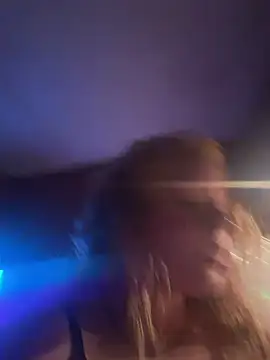 babyVICxoxo online show from August 8, 5:04 am