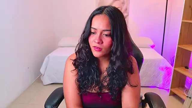 Raven  rose  online show from August 5, 12:11 pm