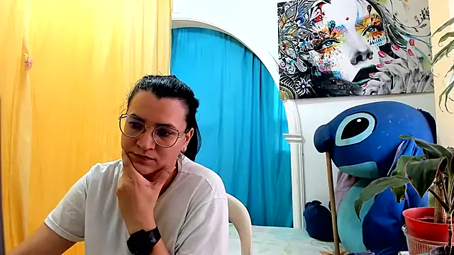 MARILYN GARCIA online show from August 7, 2:57 pm