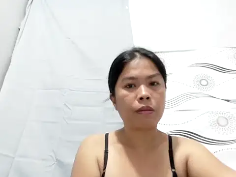 Hotpinaymorena online show from August 5, 5:08 pm
