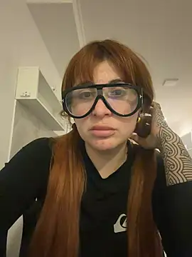 sirenita69 online show from August 6, 12:39 am