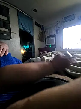 couplefun119 online show from August 6, 6:31 am